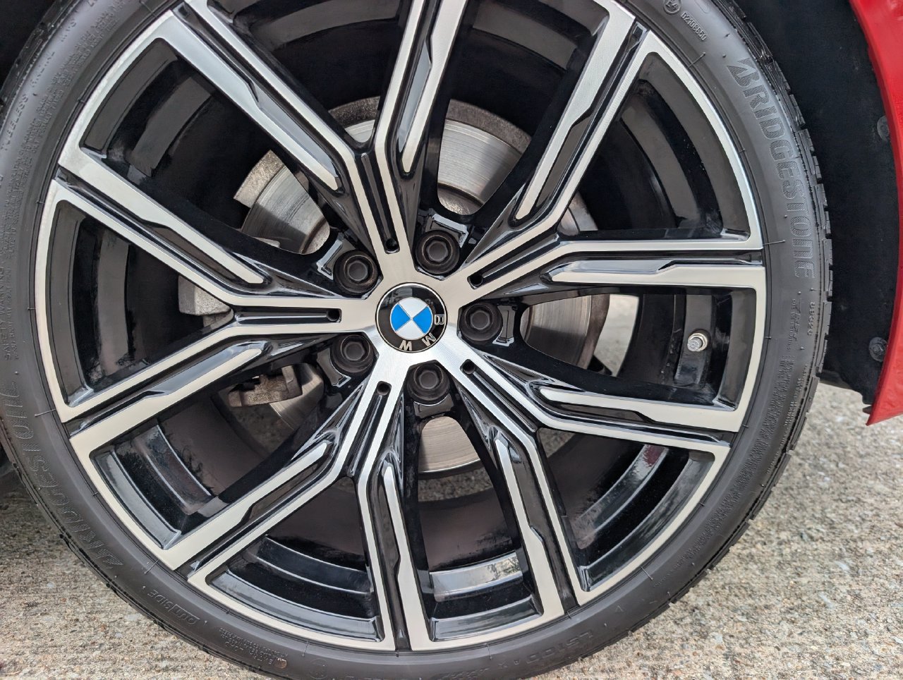Used 2024 BMW 230i Coupe w/ Premium Package RWD image 7