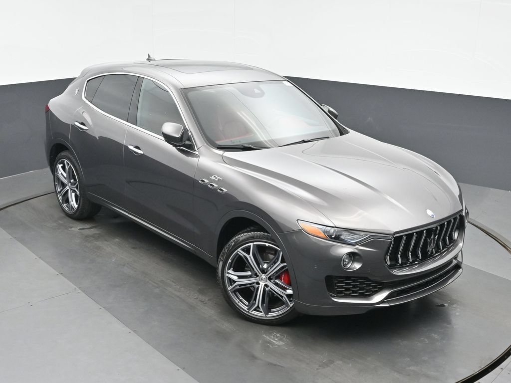 Used 2023 Maserati Levante GT AWD/4WD image 31