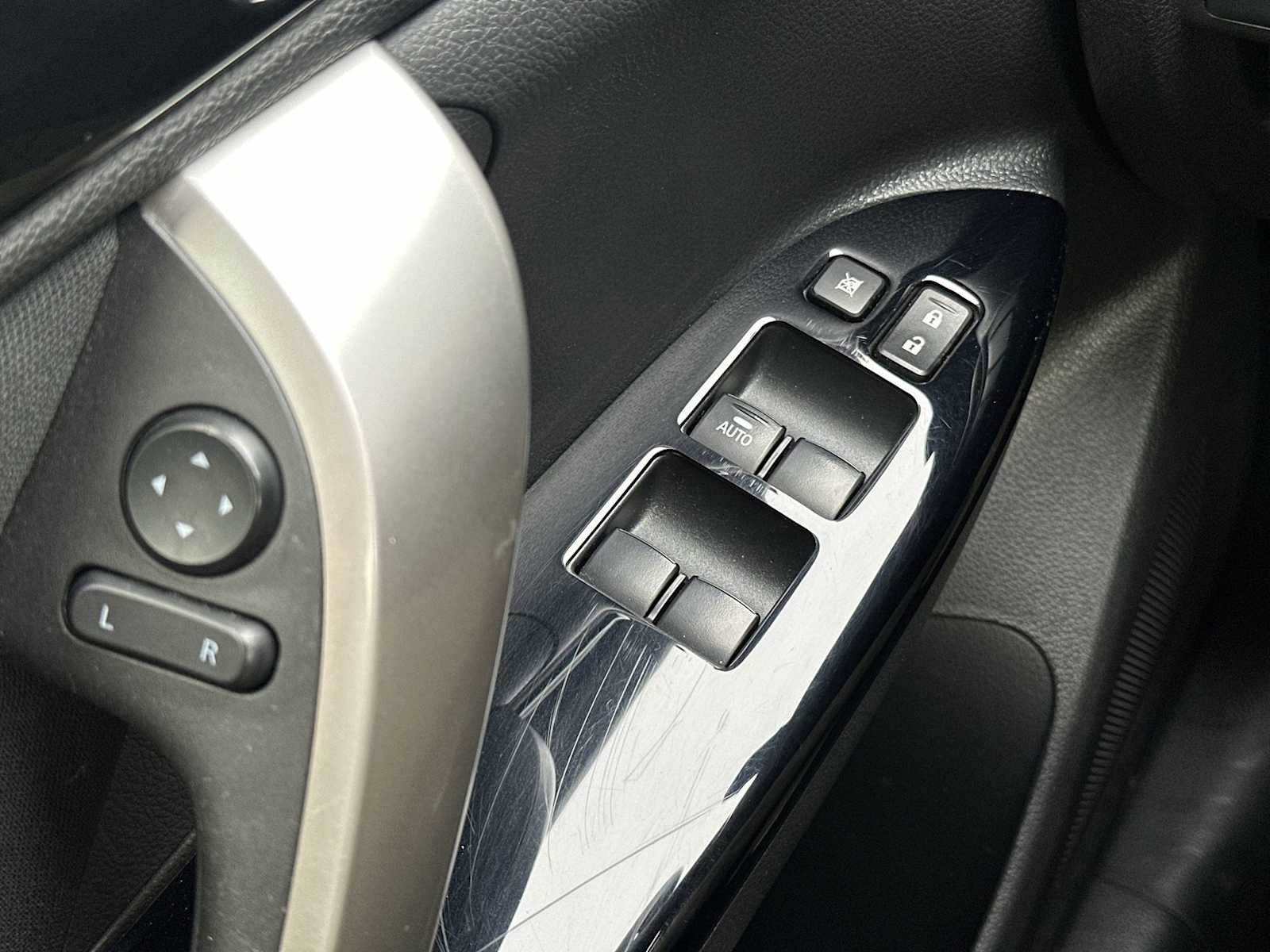 Used 2024 Mitsubishi Eclipse Cross LE image 15