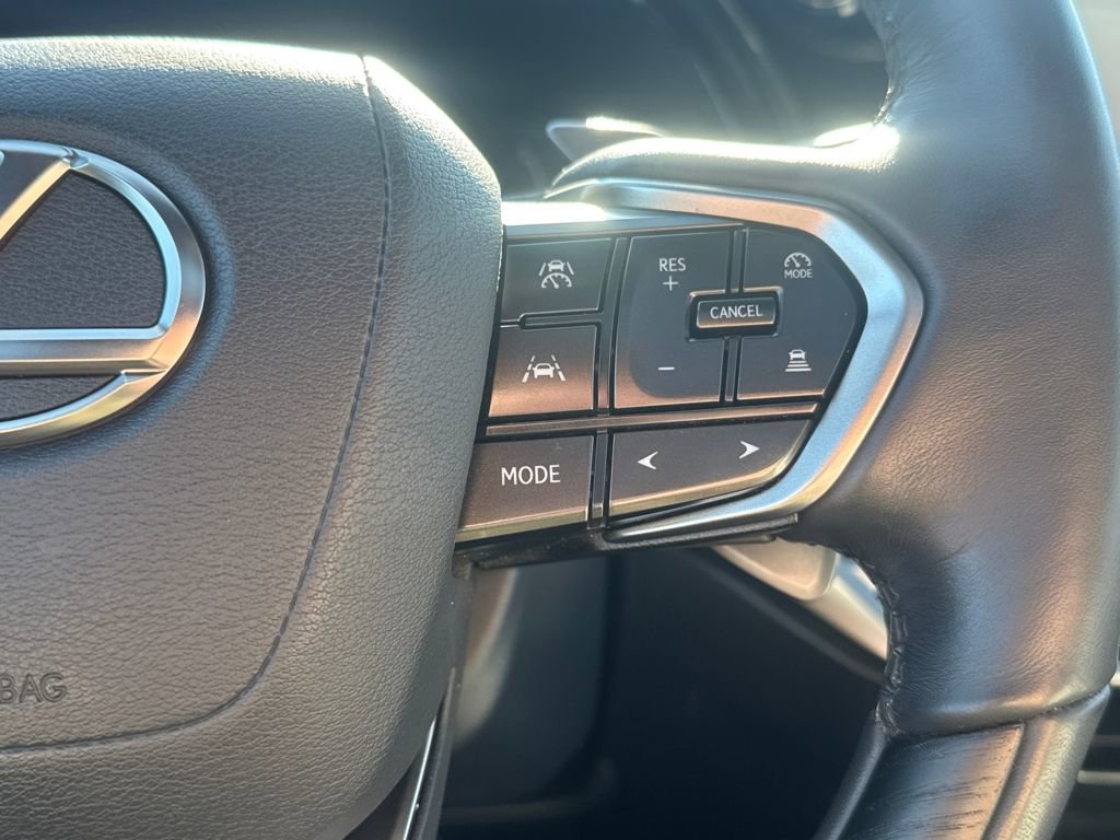 Used 2023 Lexus RX 350 Premium image 21