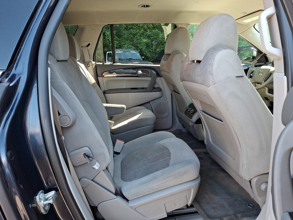Used 2017 Buick Enclave Convenience FWD image 13