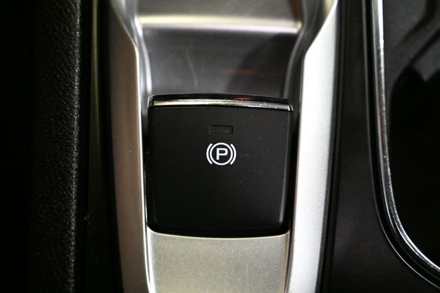 Used 2025 Subaru Ascent Premium AWD/4WD image 27