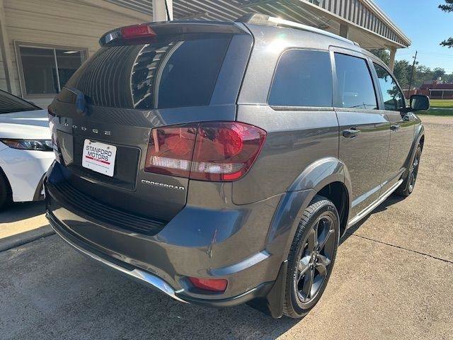 Used 2019 Dodge Journey Crossroad w/ Mopar All Weather Group FWD image 5
