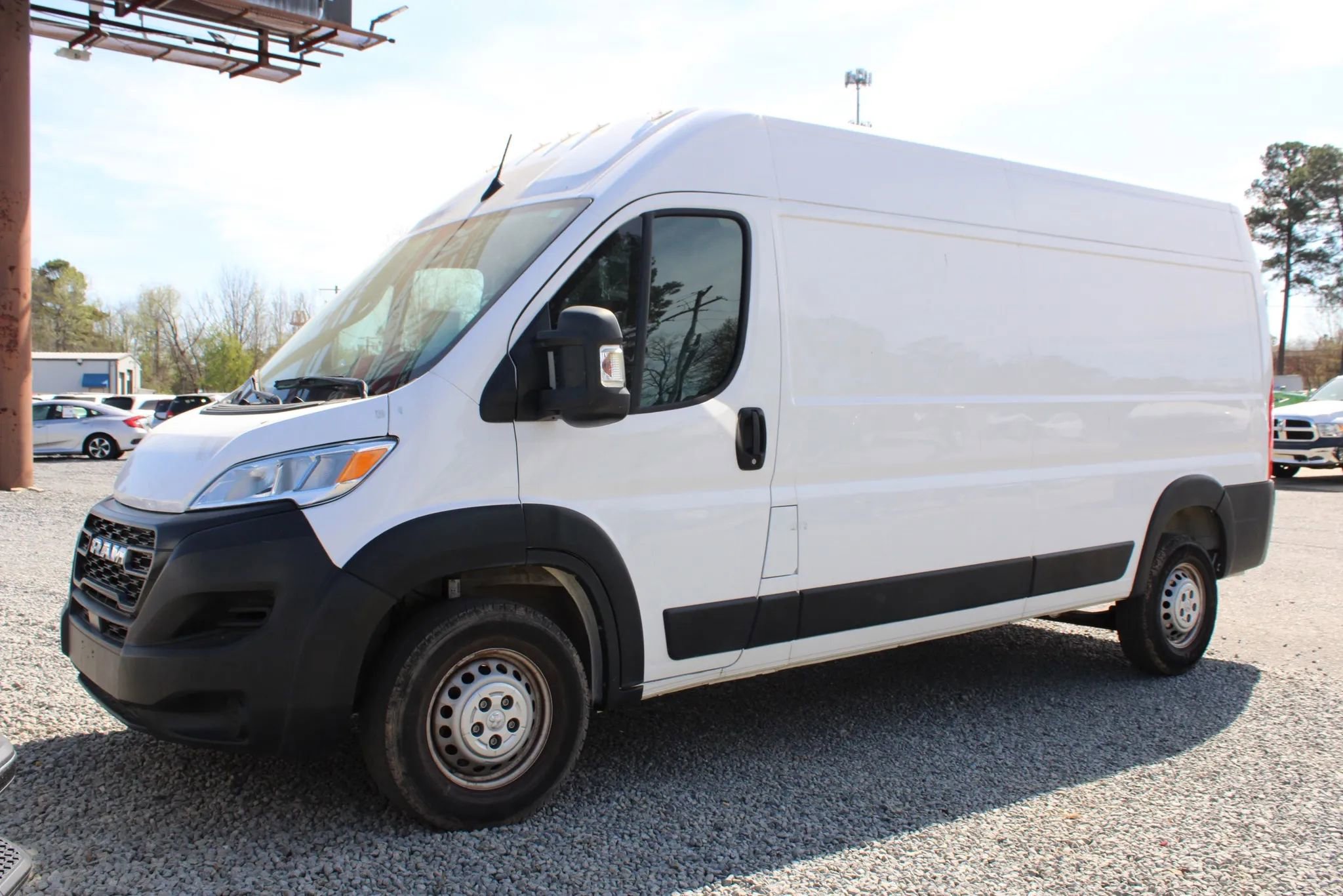 Used 2023 RAM ProMaster 2500 image 3