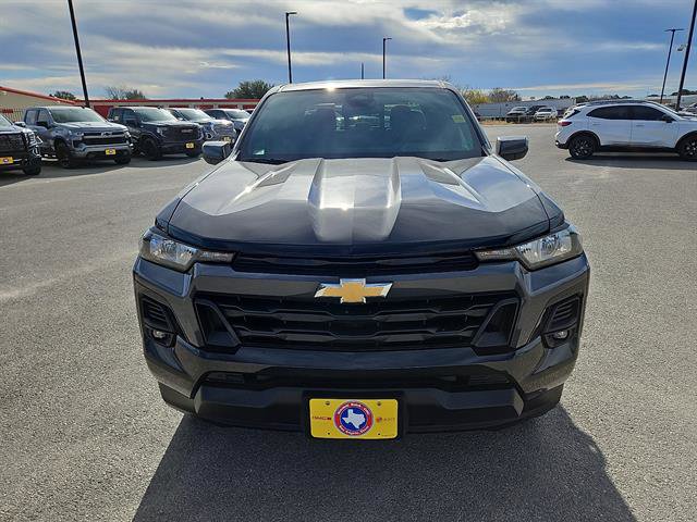 Used 2024 Chevrolet Colorado LT w/ LT Convenience Package II image 8