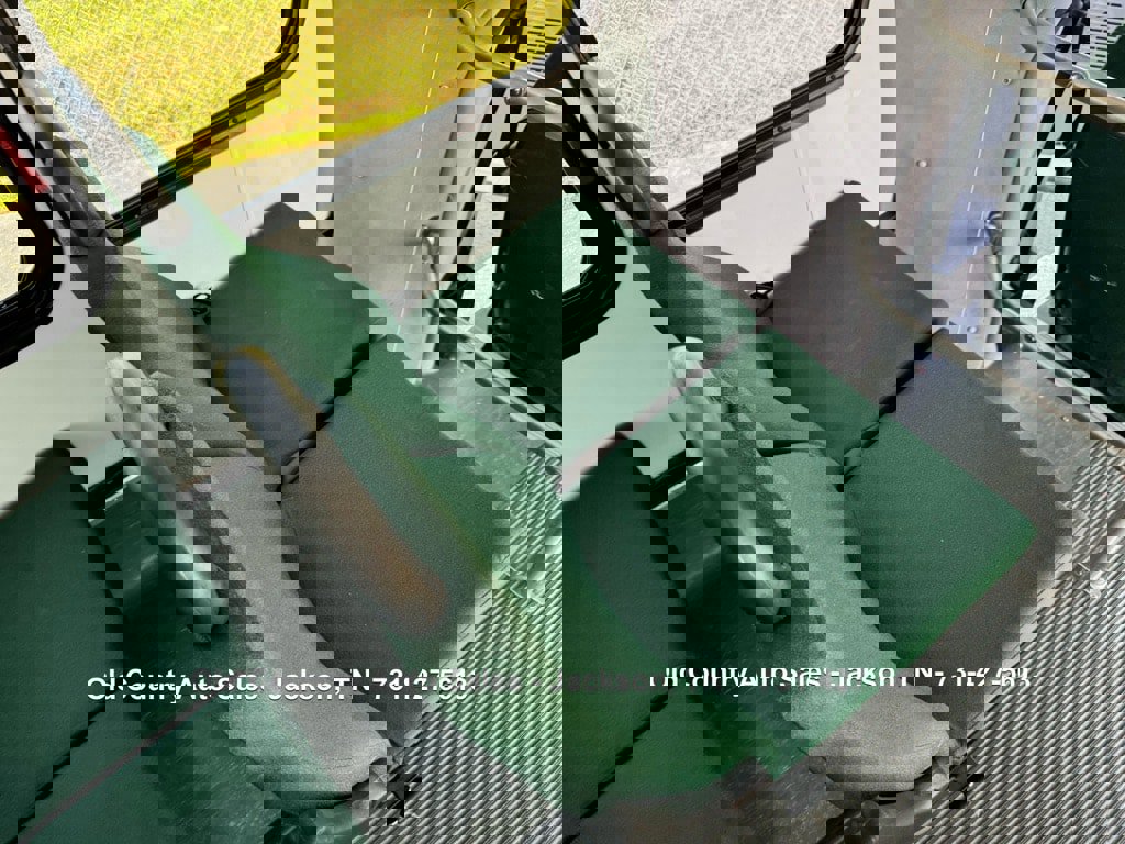 Used 2012 Ford F550 2WD Regular Cab Super Duty w/ Payload Upgrade Pkg image 52