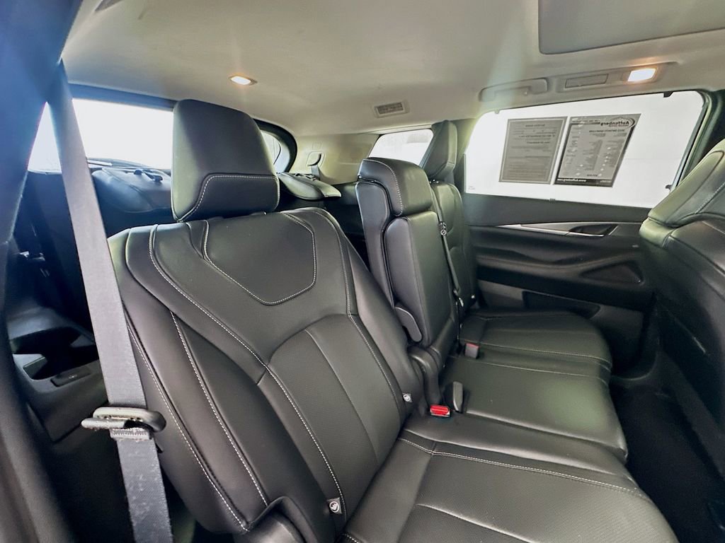 Used 2023 INFINITI QX60 Luxe w/ Cargo Package image 29