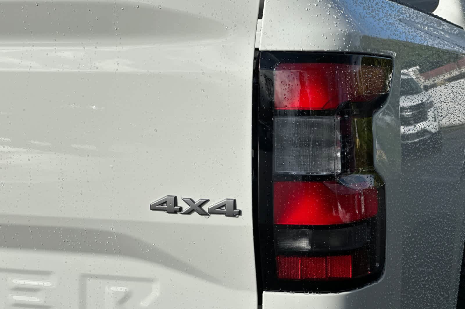 New 2026 Nissan Frontier S image 24