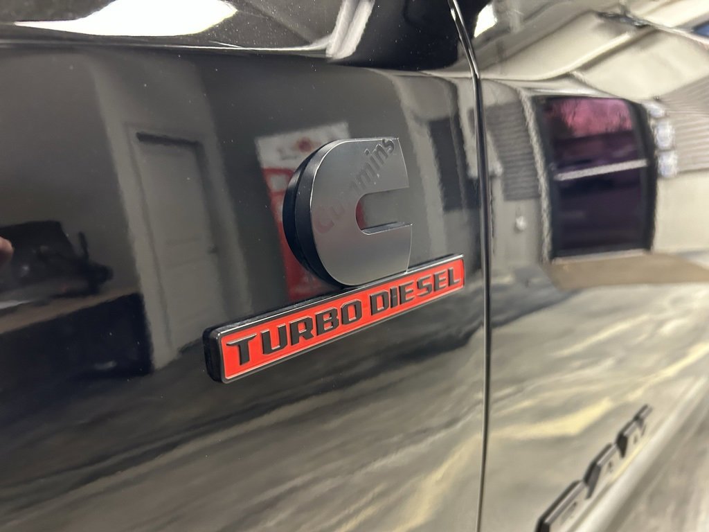 Used 2020 RAM 2500 Laramie w/ Night Edition image 39