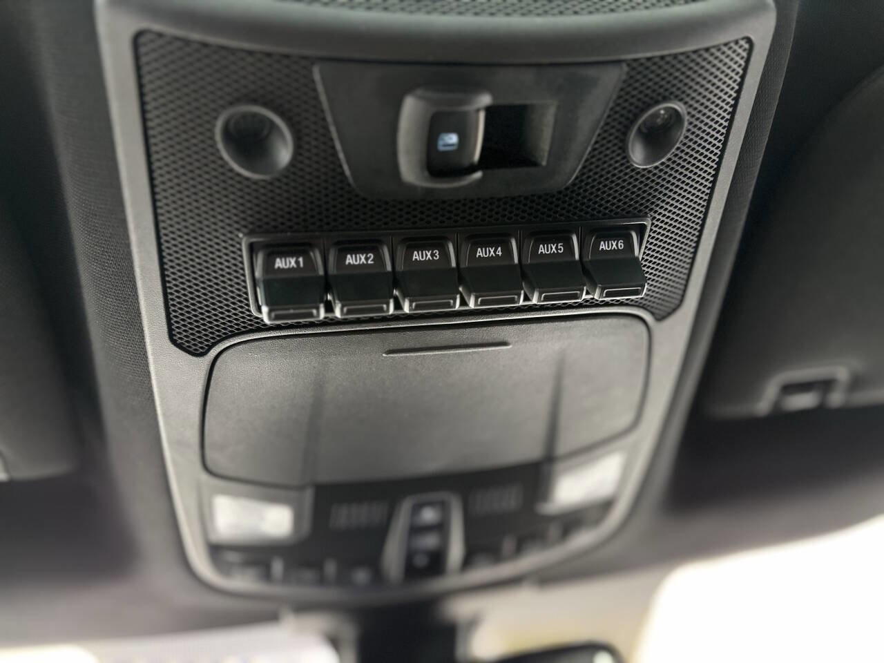 Used 2017 Ford F150 Raptor w/ Equipment Group 802A Luxury image 20