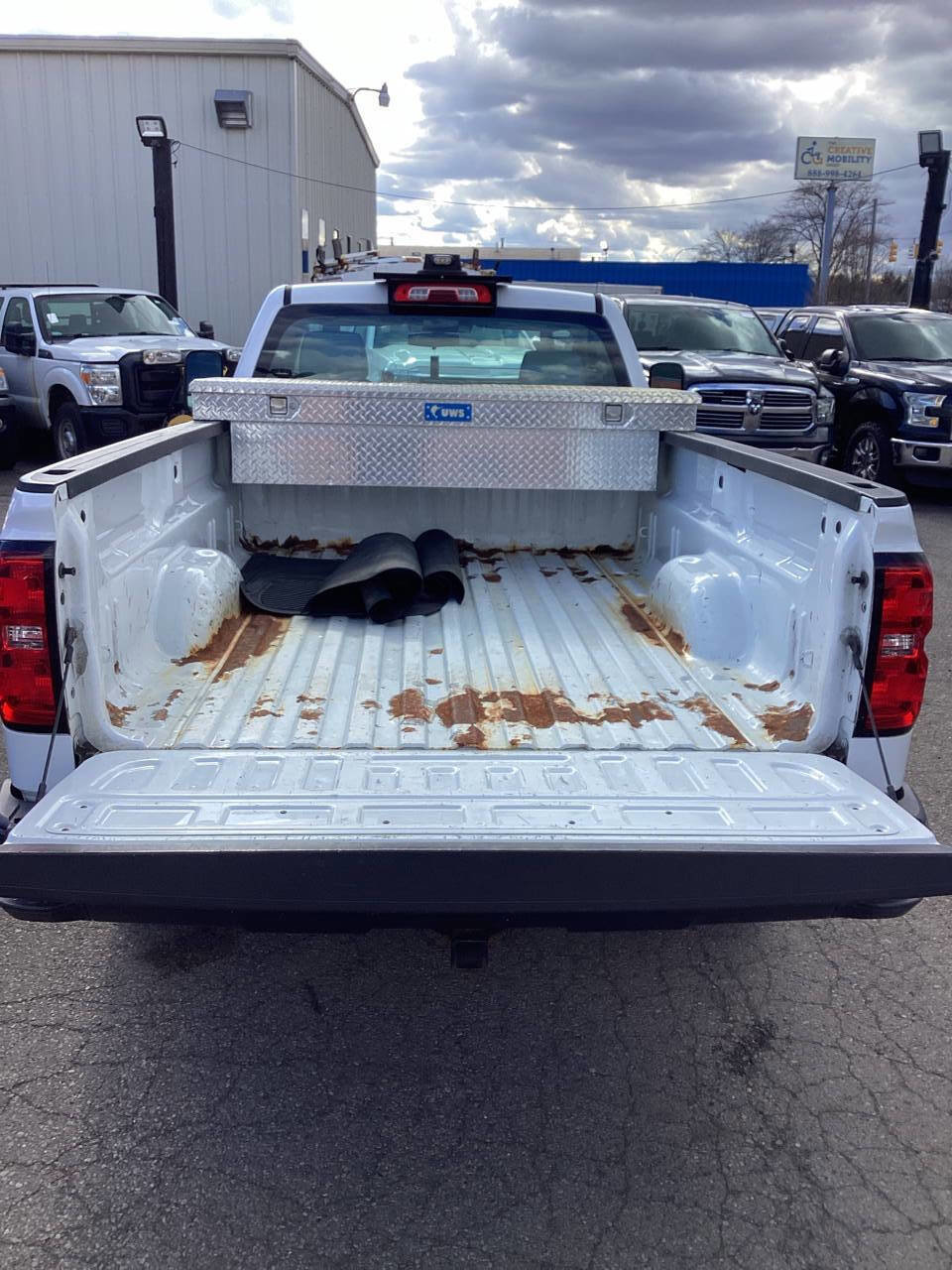 Used 2017 Chevrolet Silverado 1500 W/T w/ Trailering Package RWD image 18