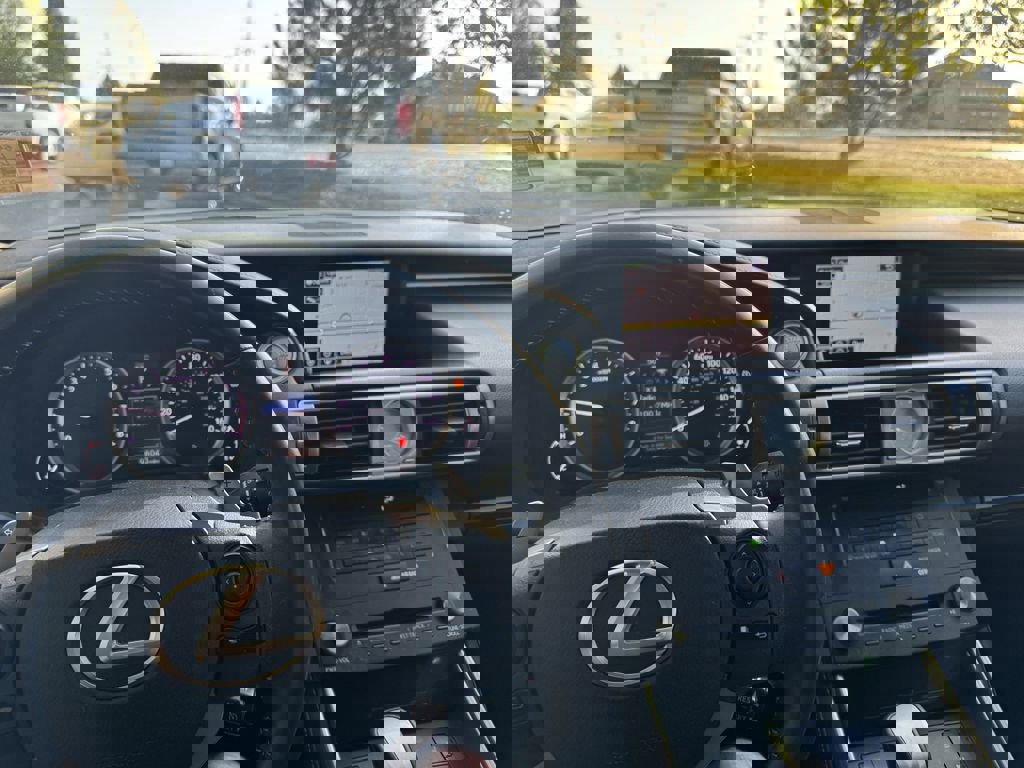 Used 2015 Lexus IS 250 AWD w/ Navigation System Package image 8