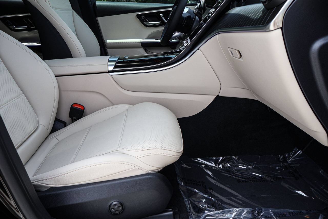New 2026 Mercedes-Benz GLC 300 4MATIC image 39