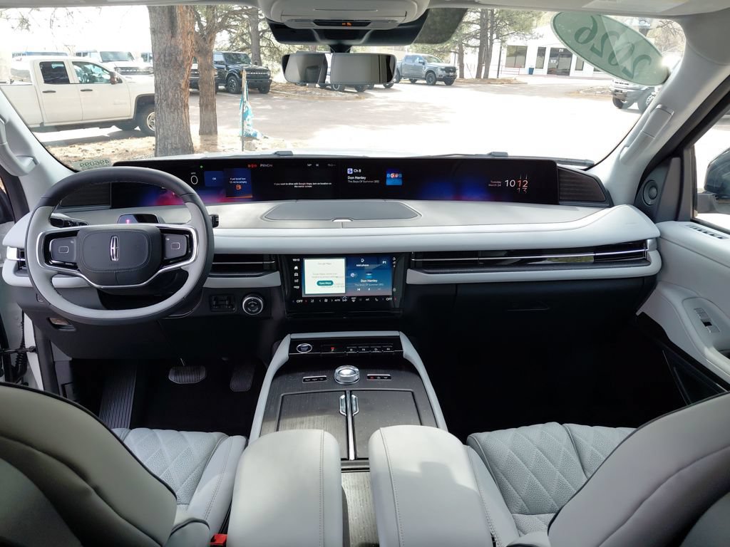 New 2026 Lincoln Navigator L Black Label AWD/4WD image 26