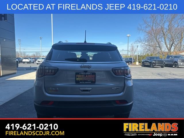 Used 2023 Jeep Compass Latitude image 9