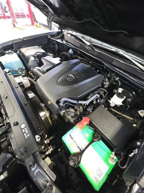 Used 2019 Toyota Tacoma SR5 AWD/4WD image 24