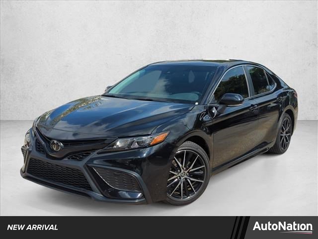 Used 2024 Toyota Camry SE