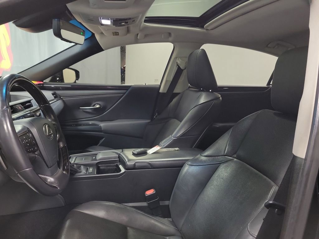 Used 2021 Lexus ES 350 w/ Premium Package image 13