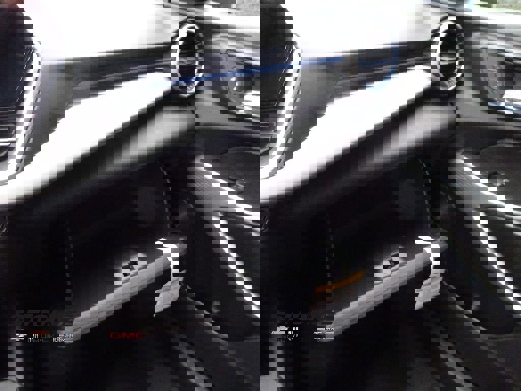 New 2026 Chevrolet Trax LS image 27