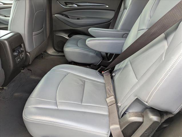 Used 2022 Buick Enclave Premium AWD/4WD image 25
