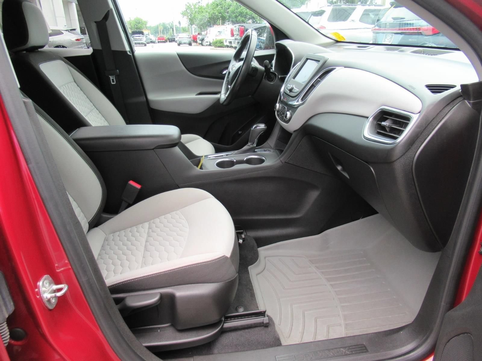 Used 2020 Chevrolet Equinox LT AWD/4WD image 10