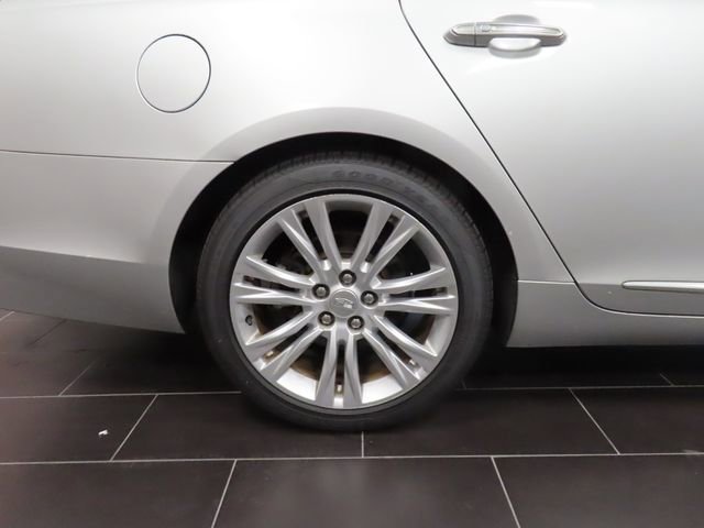 Used 2019 Cadillac XTS Luxury image 17