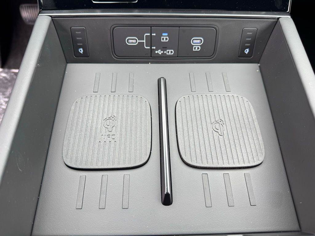 New 2026 Hyundai Santa Fe Calligraphy AWD/4WD image 25