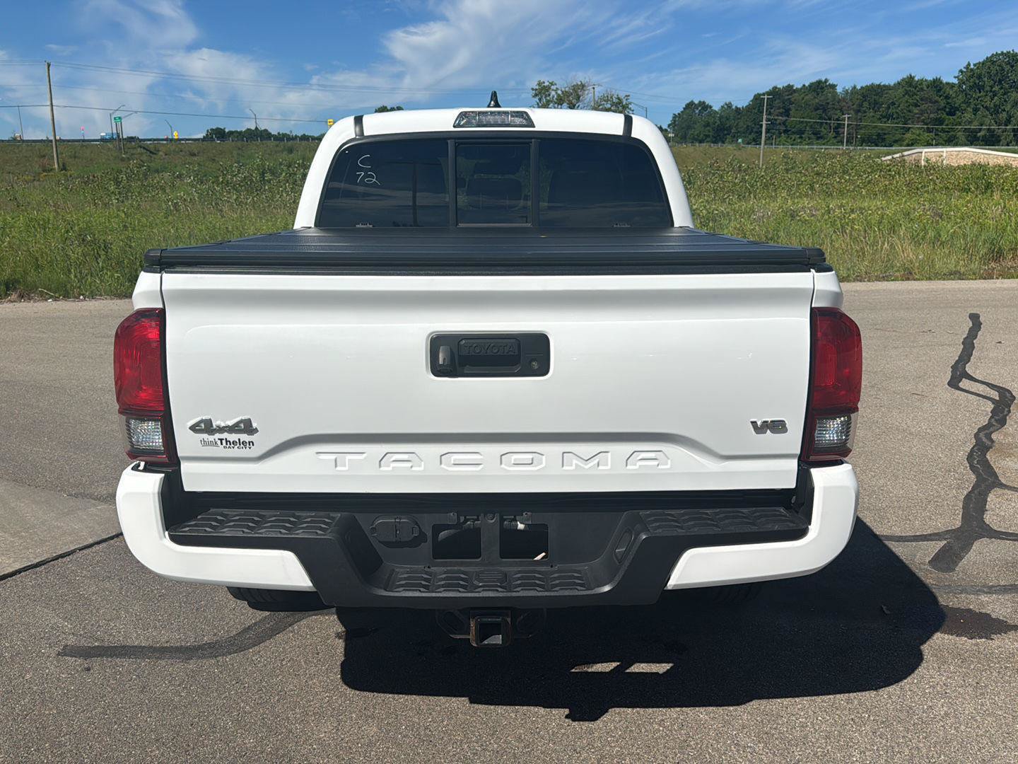 Used 2020 Toyota Tacoma SR AWD/4WD image 4