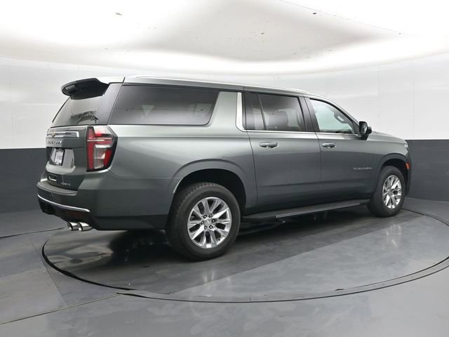 Used 2023 Chevrolet Suburban Premier AWD/4WD image 4
