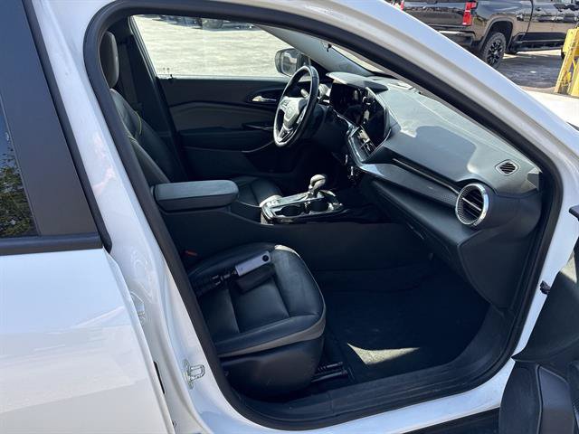 Used 2024 Chevrolet Trax ACTIV w/ Driver Confidence Package FWD image 18