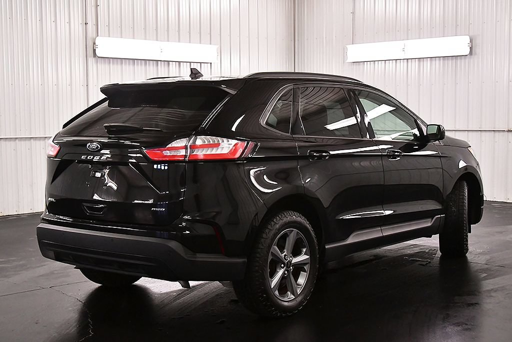 Used 2023 Ford Edge SEL w/ Sport Appearance Package AWD/4WD image 8