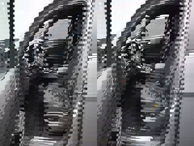 New 2026 Volkswagen Atlas Cross Sport SE image 9