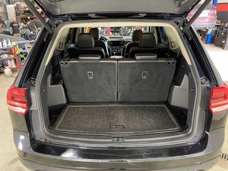 Used 2018 Volkswagen Atlas SEL Premium AWD/4WD image 18