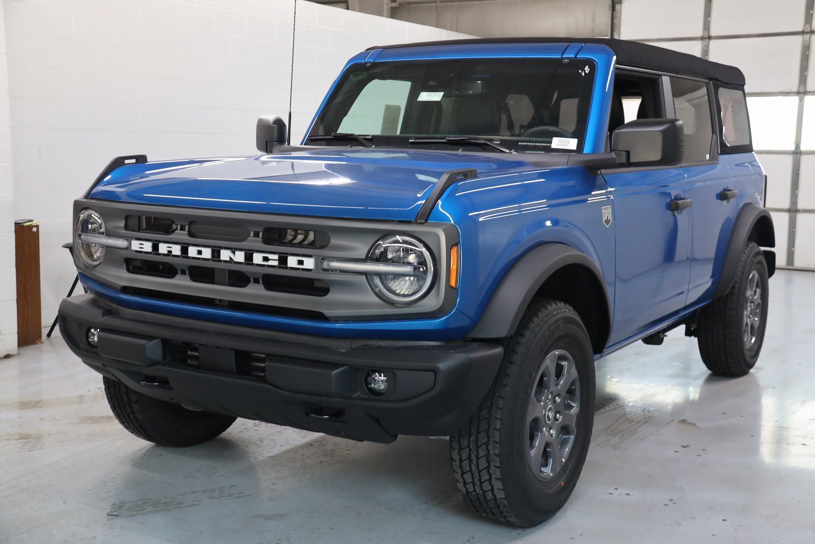 New 2024 Ford Bronco Big Bend image 10