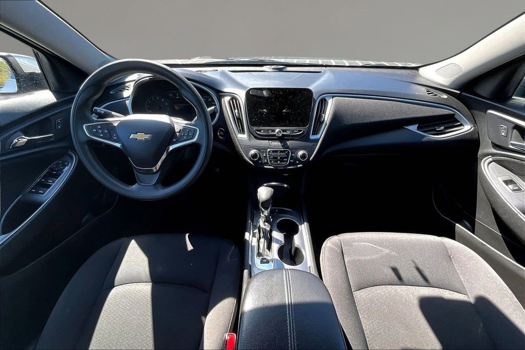Used 2023 Chevrolet Malibu LT FWD image 7
