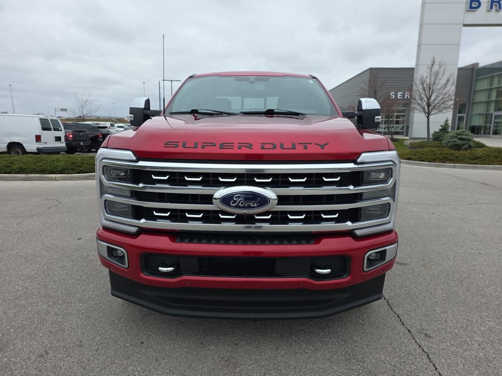 Used 2024 Ford F250 Platinum w/ FX4 Off-Road Package image 2