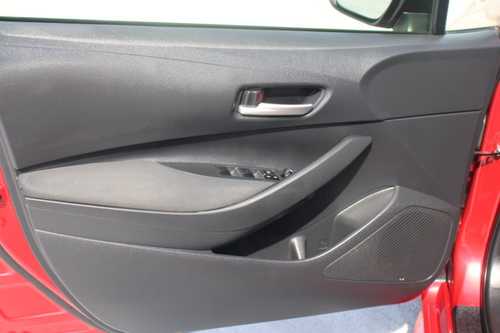 Used 2021 Toyota Corolla LE FWD image 10