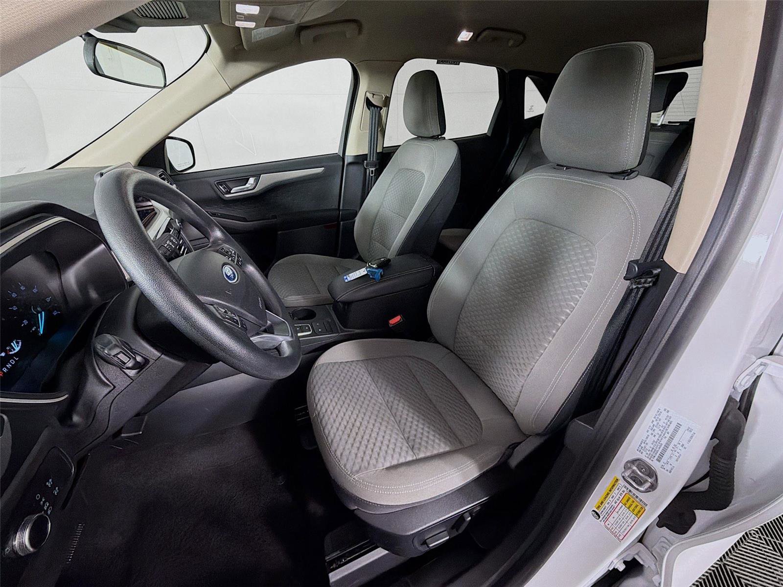 Used 2020 Ford Escape SE AWD/4WD image 11