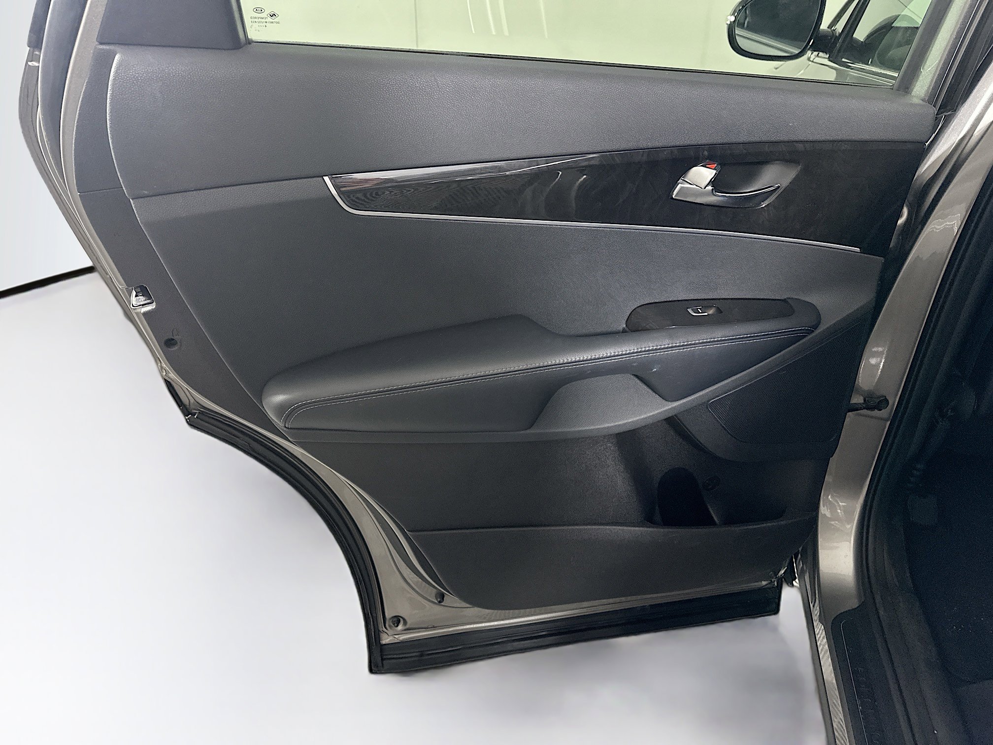 Used 2016 Kia Sorento EX image 24