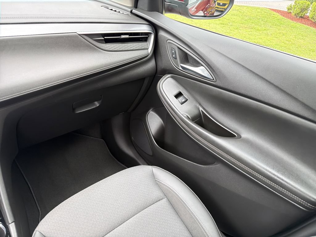 Used 2024 Buick Encore GX Preferred w/ Comfort Package FWD image 16