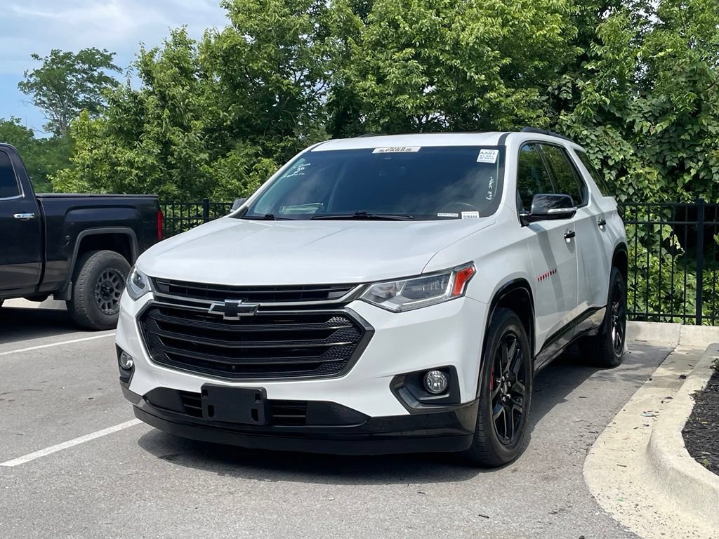 Used 2018 Chevrolet Traverse Premier w/ Redline Edition AWD/4WD image 3