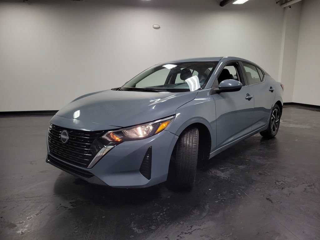 Used 2024 Nissan Sentra SV FWD image 4