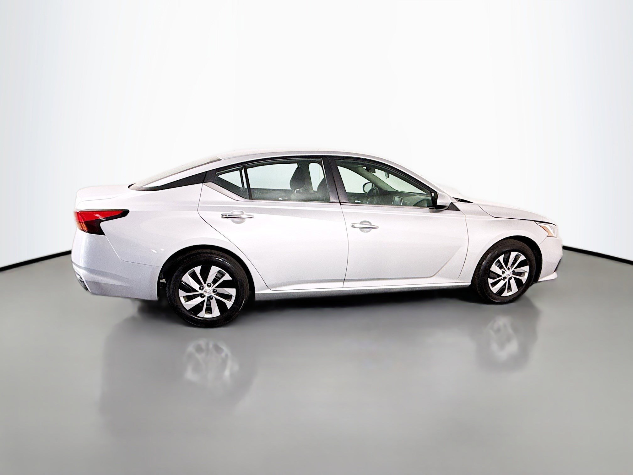 Used 2021 Nissan Altima 2.5 S image 11