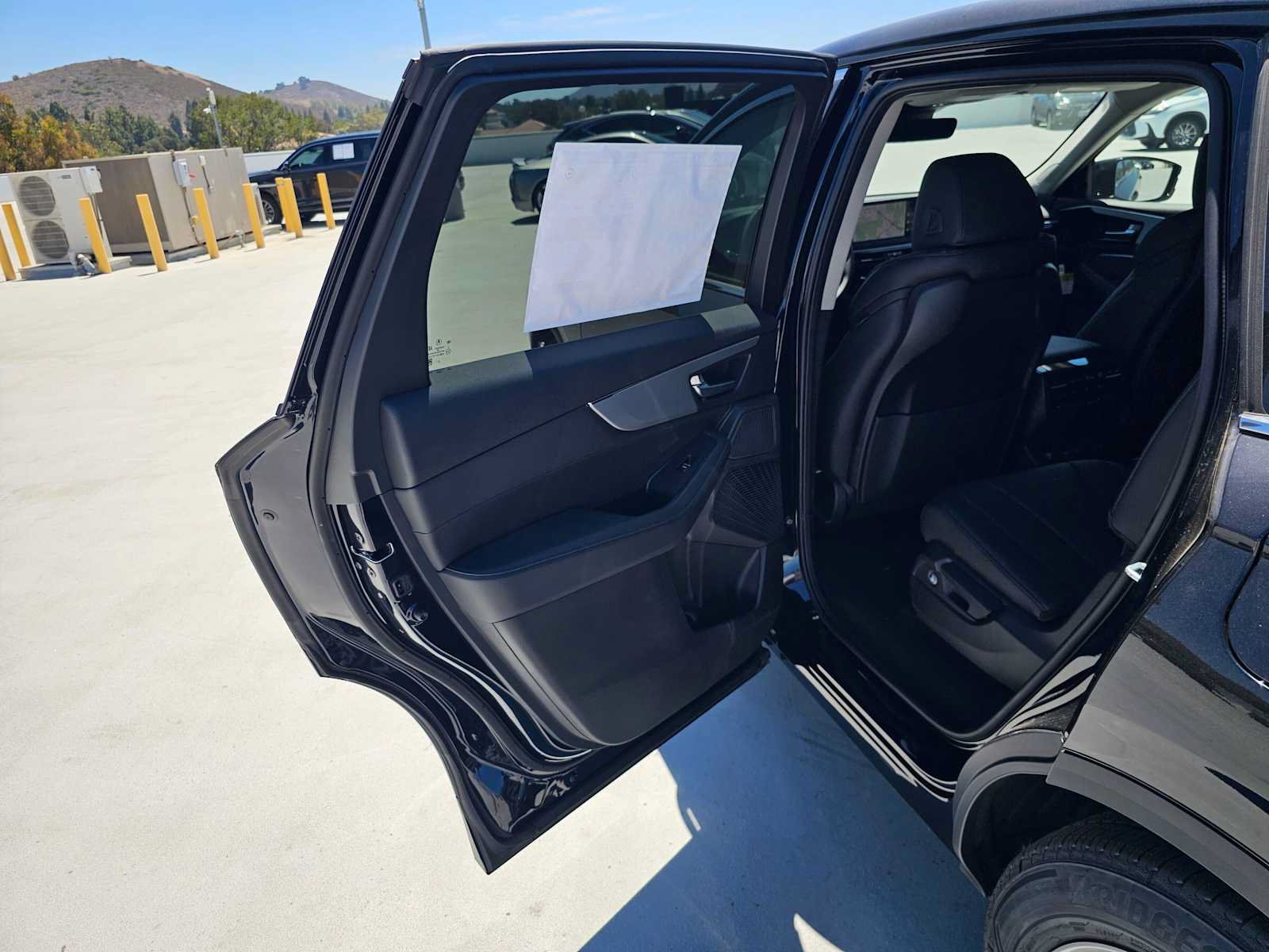 New 2026 Acura MDX FWD image 17