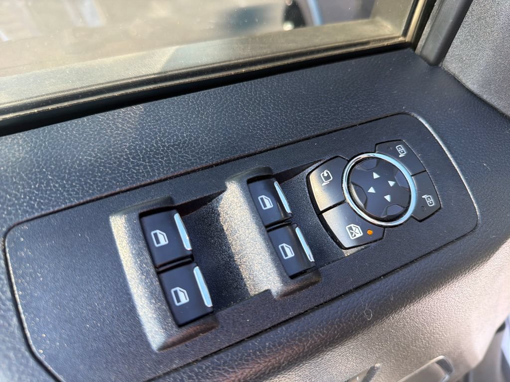 Used 2020 Ford F150 Lariat w/ Equipment Group 502A Luxury AWD/4WD image 5