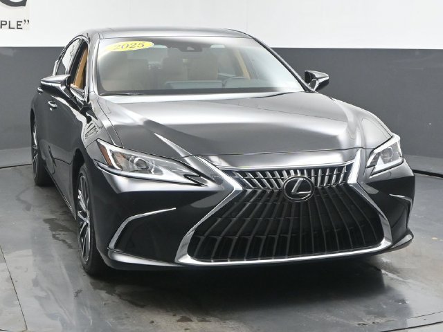 Used 2025 Lexus ES 350 w/ Premium Package FWD image 55