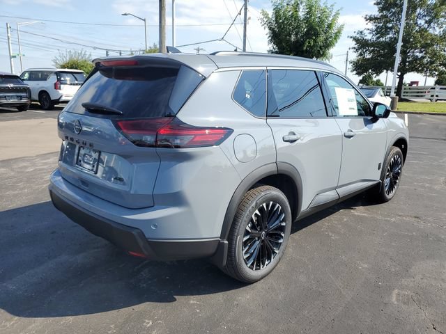 New 2026 Nissan Rogue Dark Armor AWD/4WD image 7