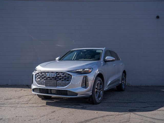 New 2025 Audi Q5 Premium image 1