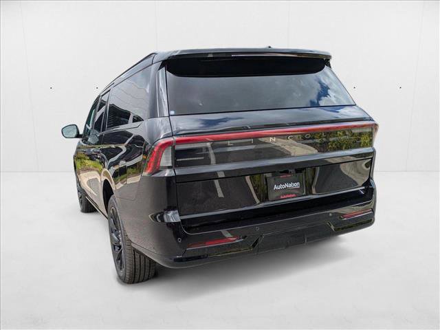 New 2025 Lincoln Navigator L Reserve w/ Jet Appearance Package video 2