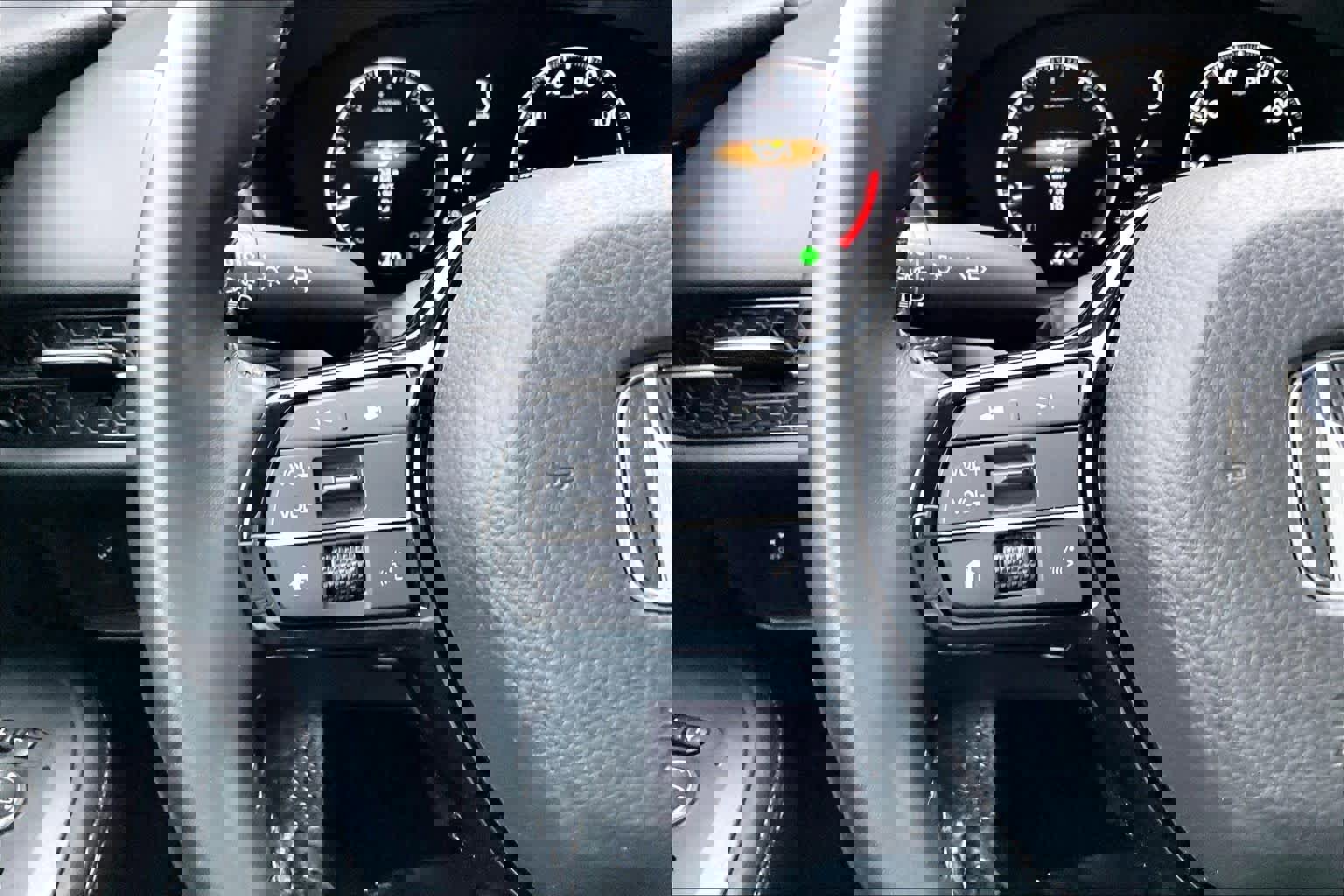 Used 2025 Honda HR-V EX-L image 23